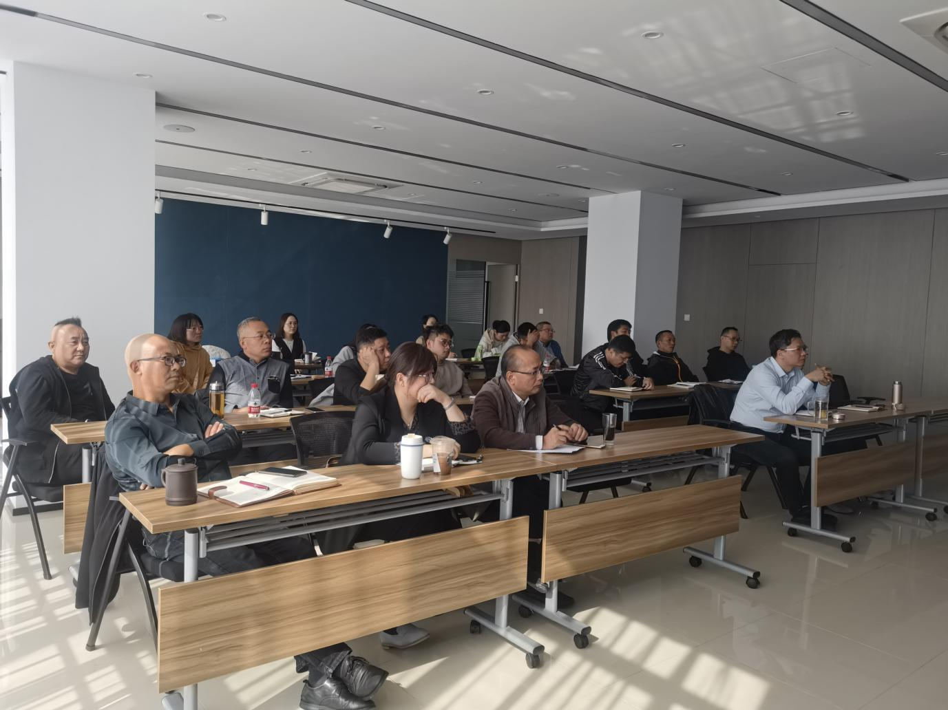 2021102501a.png 2021102501a.png